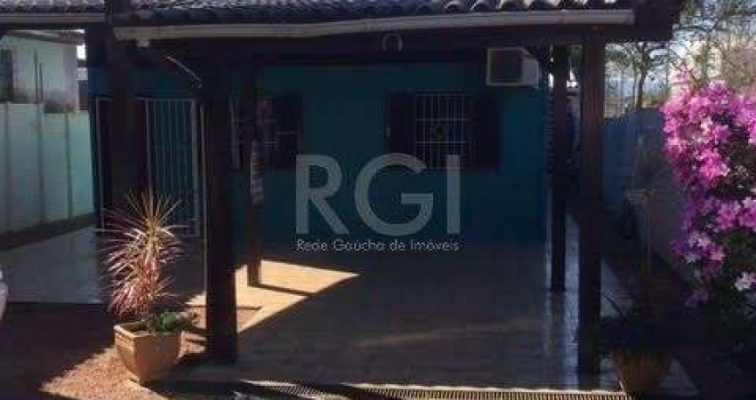 Casa para Venda - 100m², 3 dormitórios, sendo 2 suites, 3 vagas - Hípica