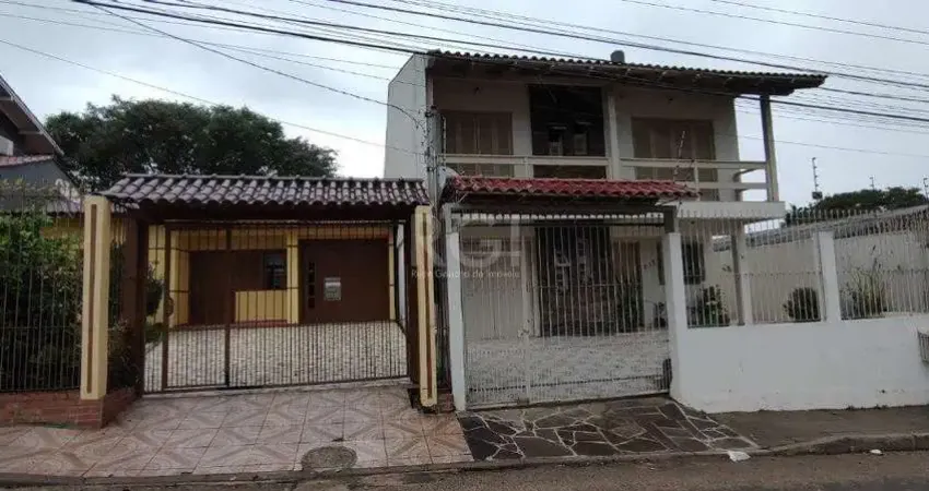 Casa para Venda - 180m², 4 dormitórios, sendo 1 suites, 3 vagas - Campo Novo