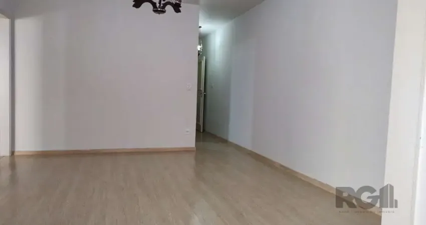 Apartamento Garden, 2 quartos, 1 suite, 2 banheiros, dependência de empregada - Bairro Petrópolis