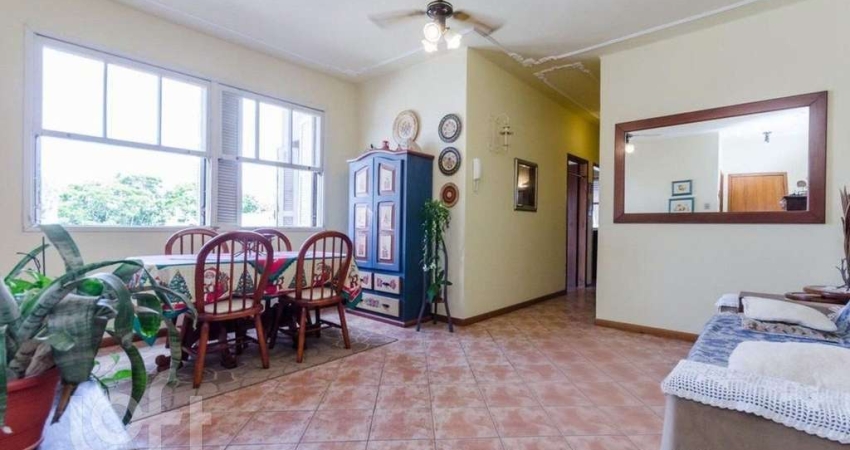 Apartamento com 3 dormitórios em prédio com elevador no Bairro Santa Cecília