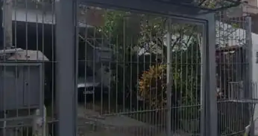 Casa com 3 quartos à venda na Rua Catarina Quadros, --, Hípica, Porto Alegre