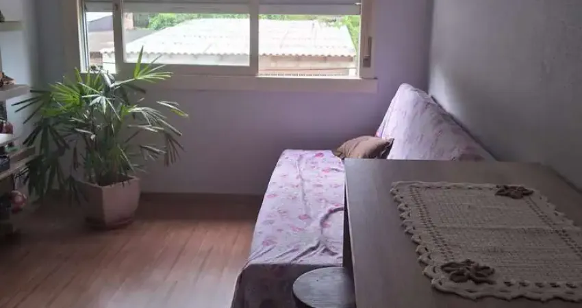 Apartamento com 01 Quarto e 01 vaga no Bairro Morro Santana