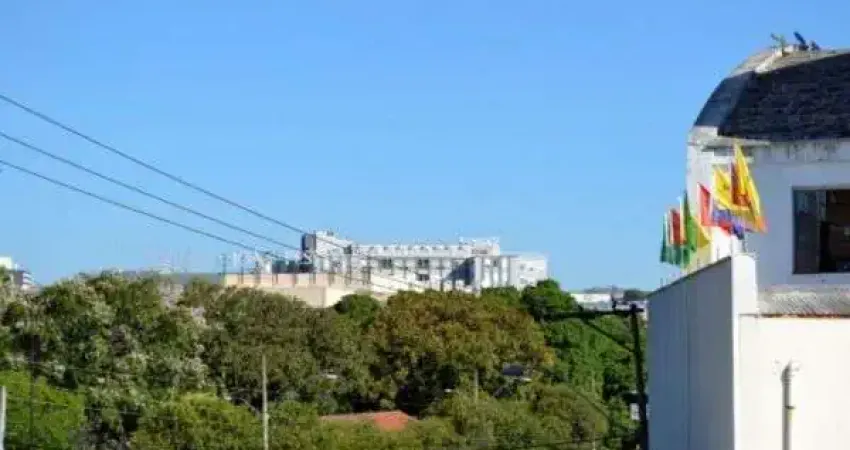 Apartamento em porto alegre, no bairro cidade baixa, com 2 dormitório(s), e 2 banheiros, à venda.