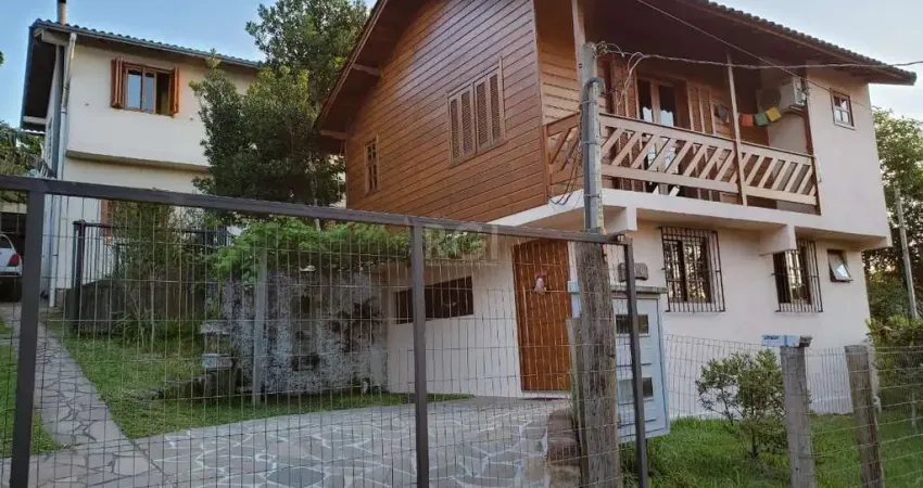 Casa com 5 quartos à venda na Estrada das Furnas, --, Vila Nova, Porto Alegre
