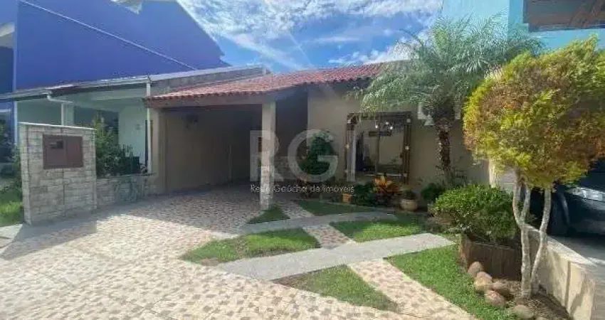 Casa Condominio para Venda - 90m², 2 dormitórios, 3 vagas - Guarujá