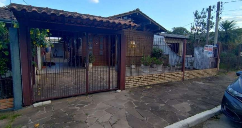 Casa com 2 quartos à venda na Rua Delfina Fusquini Sirianni, --, Vila Nova, Porto Alegre