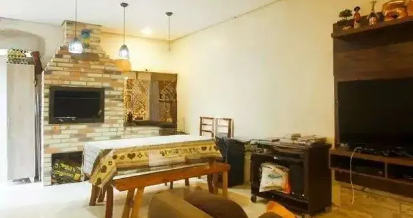 Casa à venda com 120m², 2 quartos