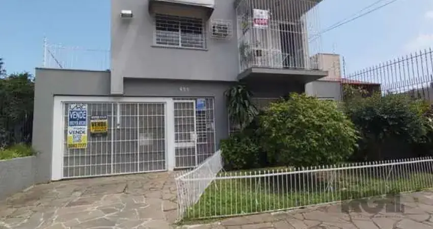 Excelente apartamento com dois dormitorios no bairro cristal