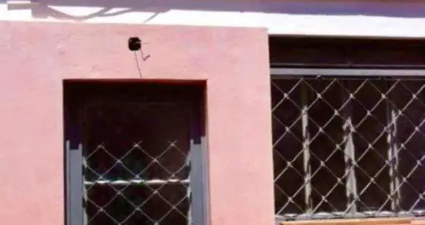 Sobrado para Venda - 45m², 2 dormitórios, 1 vaga - Vila Nova, Porto Alegre