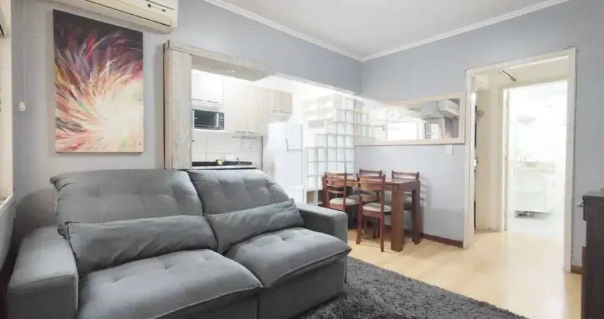 Apartamento à venda com 1 dormitório no Bairro Cidade Baixa
