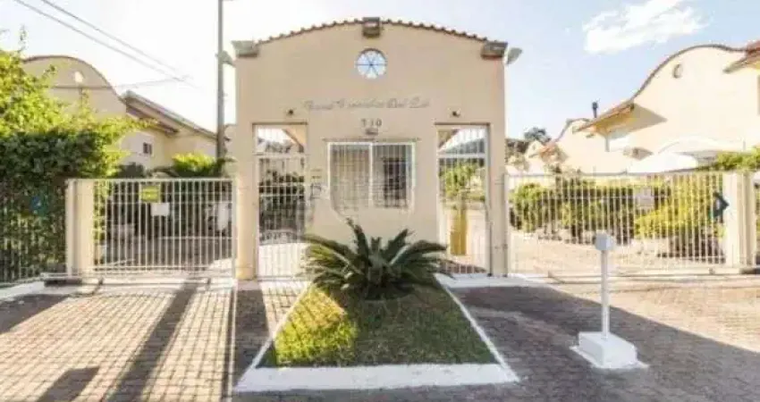 Casa com 2 quartos à venda na Avenida Edgar Pires de Castro, --, Hípica, Porto Alegre