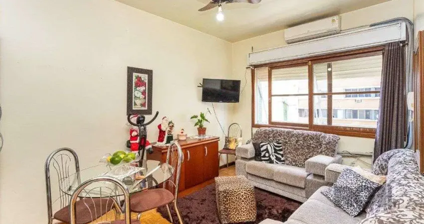 Apartamento com 2 quartos à venda na Avenida Senador Salgado Filho, --, Centro Histórico, Porto Alegre