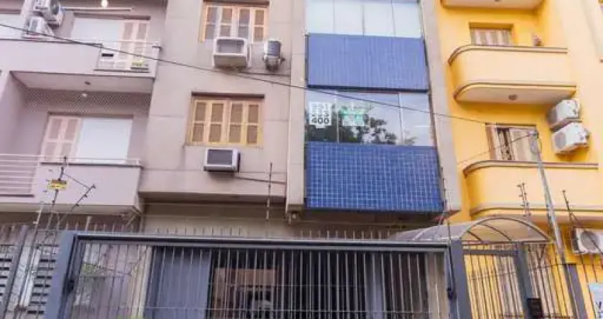 Apartamento 02 dormitórios, com 01 vaga escriturada coberta, no bairro Bom Fim