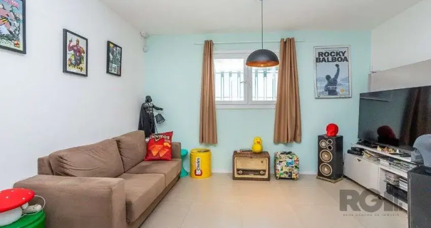 Casa com 3 quartos à venda na Rua João Alfredo Mello, --, Jardim Itu Sabará, Porto Alegre