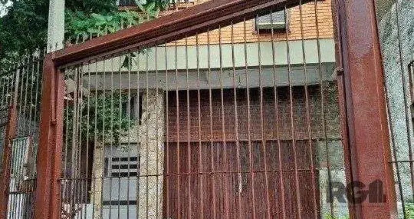 Casa com 3 quartos à venda na Avenida Viena, --, São Geraldo, Porto Alegre