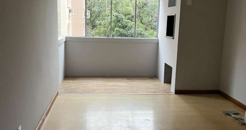 Excelente oportunidade, apartamento REFORMADO!