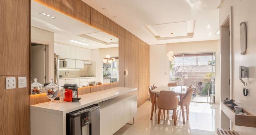 Deslumbrante casa 3 suítes, 4 Banh, 2 vagas cobertas, Guarujá POA RS
