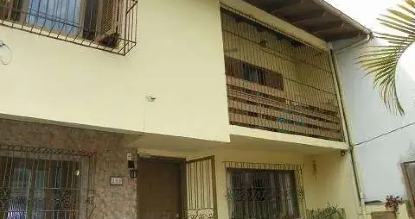 Casa com 5 quartos à venda na Rua Barão de Teffe, --, Menino Deus, Porto Alegre