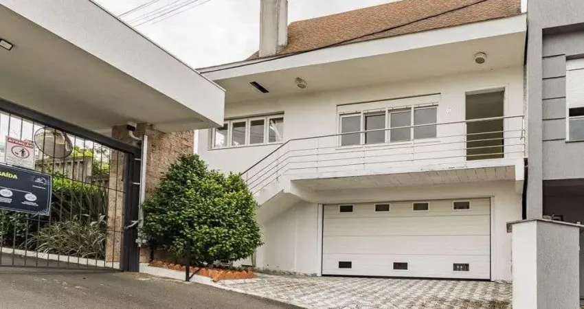 Casa em condomínio fechado com 3 quartos à venda na Rua Madre Clara, --, Mário Quintana, Porto Alegre