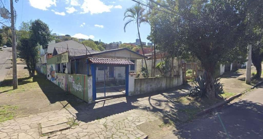 Casa com 2 quartos à venda na Rua Dário Totta, --, Teresópolis, Porto Alegre