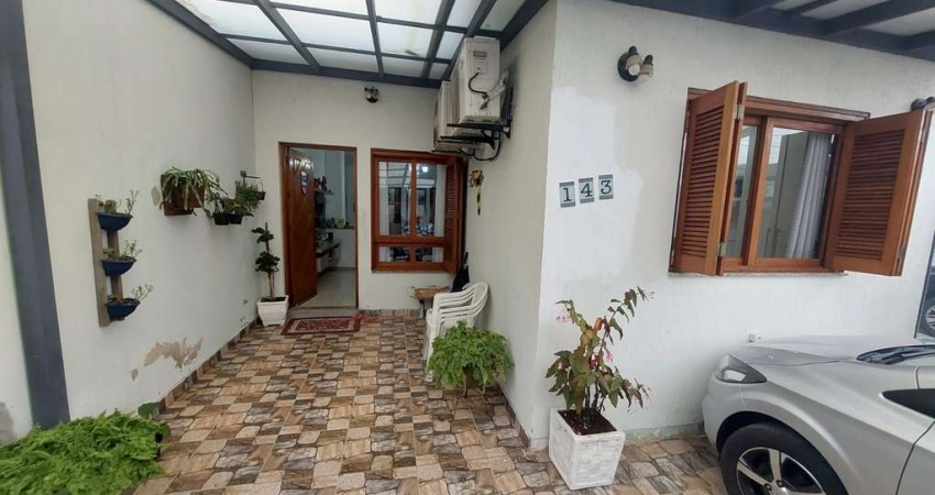 CASA NO LAGOS DE NOVA IPANEMA - 2 QUARTOS E ATELIER NO PISO SUPERIOR