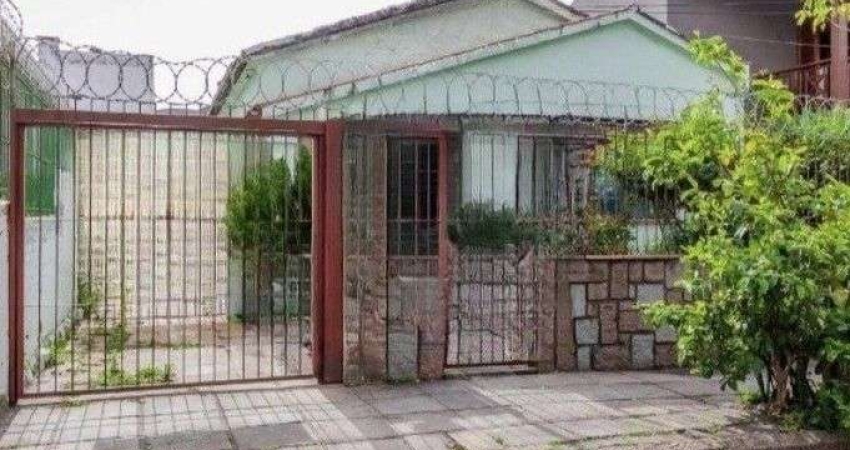 Casa com 3 quartos à venda na Rua Fátima, --, Partenon, Porto Alegre