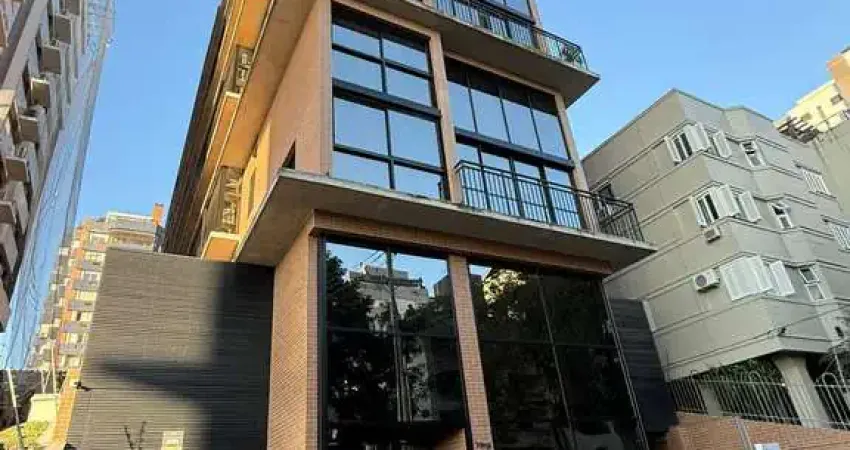 Apartamento Novo, ótima localização no Mont&amp;#39;Serrat.