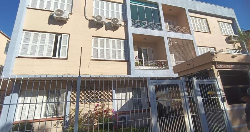 Apartamento 02 dormitórios sem garagem e sem elevador no bairro Cristo Redentor