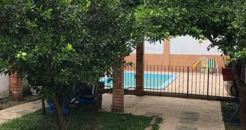 Casa com 4 quartos e 3 banheiros de 223 m², perto da puc à venda por r$ 697.000
