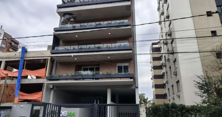 Apartamento garden de 2 dormitórios, 1 suíte e 2 vagas de garagem.