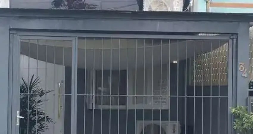 Casa com 2 quartos à venda na Rua Eva Vargas Soares, --, Hípica, Porto Alegre