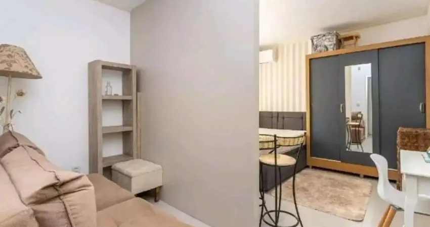 Jk em excelente estado, totalmente mobiliado, pronto para entrar e morar!