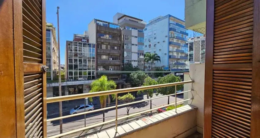 Apartamento com 3 quartos à venda na Avenida Cristóvão Colombo, --, Moinhos de Vento, Porto Alegre