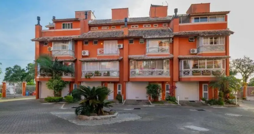 Casa em condomínio fechado no bairro vila assunção de porto alegre/rs