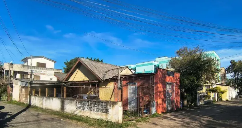 Casa com 2 quartos à venda na Rua Coronel Timóteo, --, Camaquã, Porto Alegre