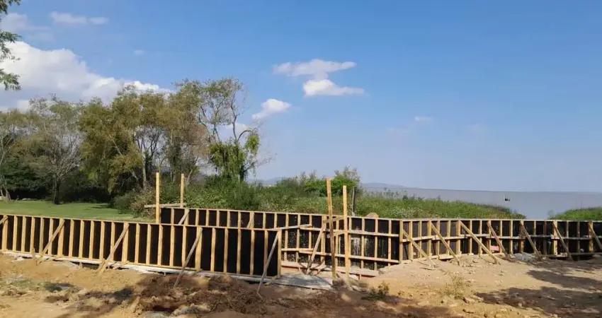 Terreno à venda na Beco do Pontal, --, Lami, Porto Alegre