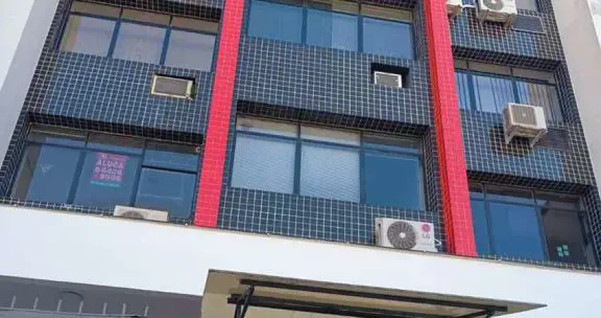 Sala comercial com 33,13 m2, multiuso, ampla, ventilada e ensolarada.