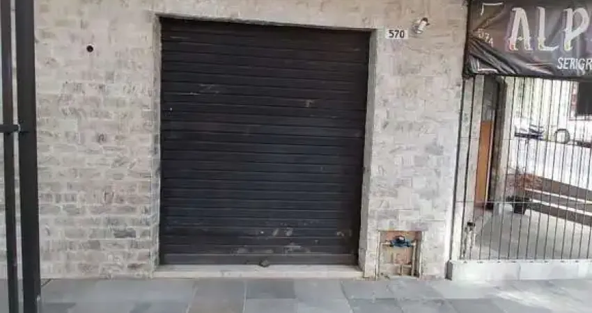 Loja na demétrio ribeiro, centro histórico, preço atrativo.