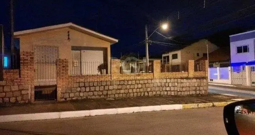 Casa com 3 quartos à venda na Rua Pedro Álvares Cabral, --, Nossa Senhora das Graças, Canoas