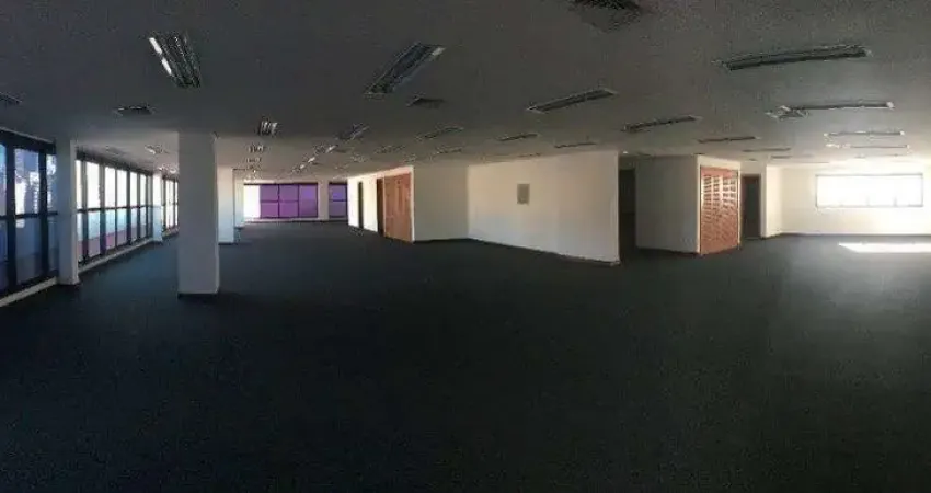 Sala comercial espaçosa, com uma vista deslumbrante para o guaíba