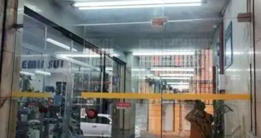 Conjunto/sala em porto alegre, no bairro centro histórico, e 0 banheiros, à venda.