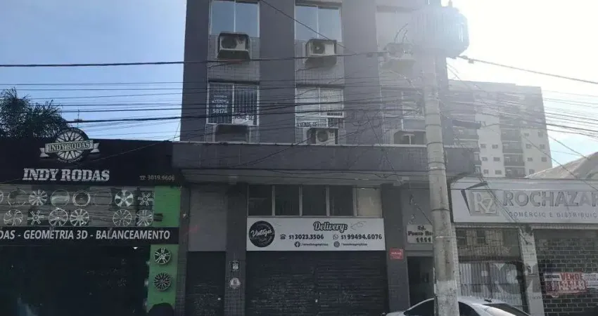 Sala comercial à venda na Avenida Benjamin Constant, --, São João, Porto Alegre