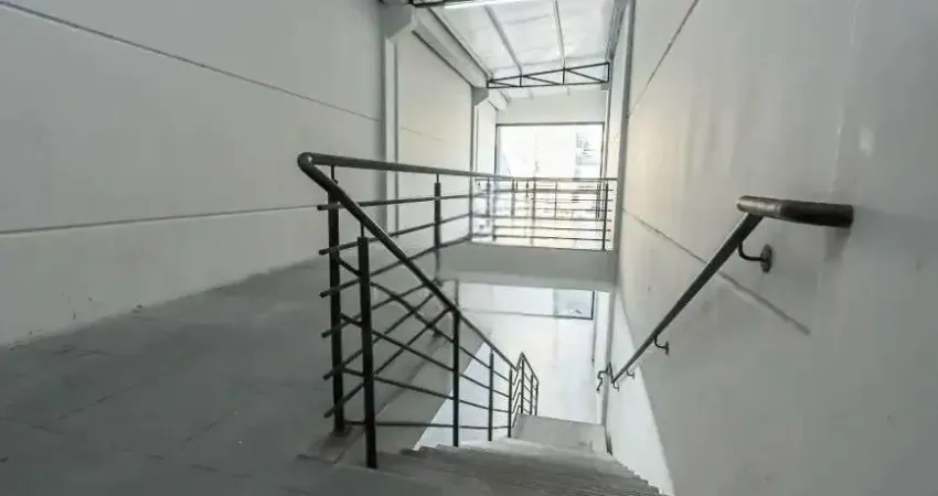 Prédio à venda na Avenida João Wallig, --, Passo da Areia, Porto Alegre