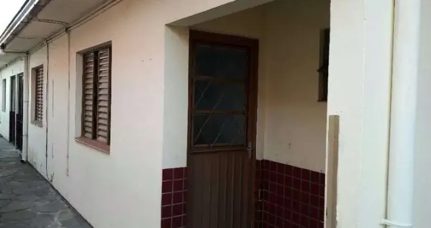 Casa em condomínio fechado com 1 quarto à venda na Rua Padre João Batista Reus, --, Camaquã, Porto Alegre