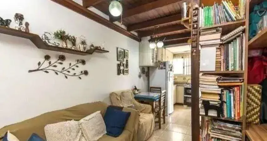 Apartamento estilo stúdio com mezanino térreo de 1 dormitório, partenon