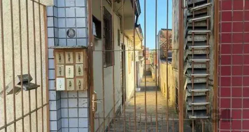 Casa em condomínio fechado com 1 quarto à venda na Rua Padre João Batista Reus, --, Camaquã, Porto Alegre