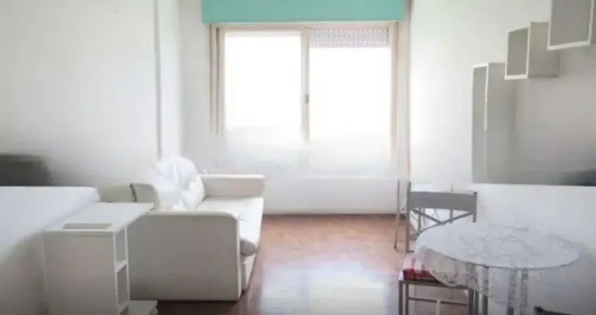Venda apartamento de 1 dormitório no bairro santa cecília/rio branco, em porto alegre/rs.