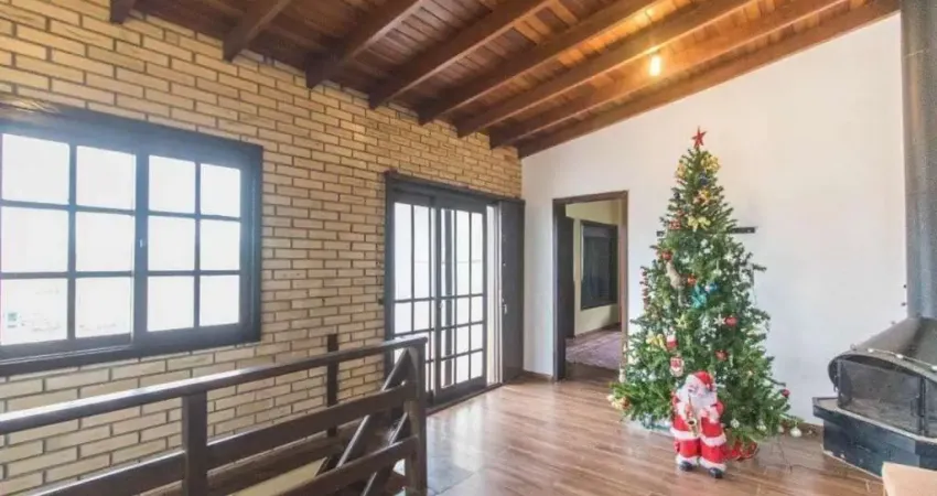 Cobertura ensolarada com 3 quartos, com vista, duas vagas. cristo redentor