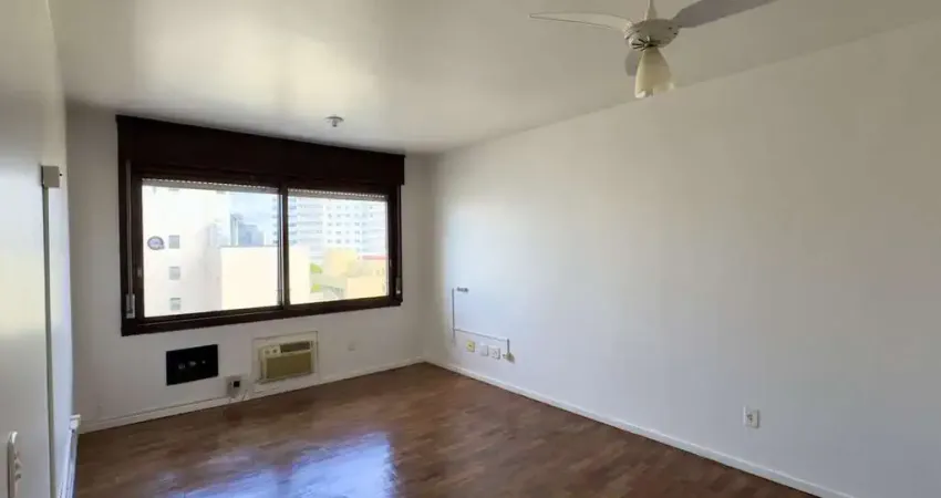 Studio de 37m², com vista definida e cozinha separada próximo à santa casa