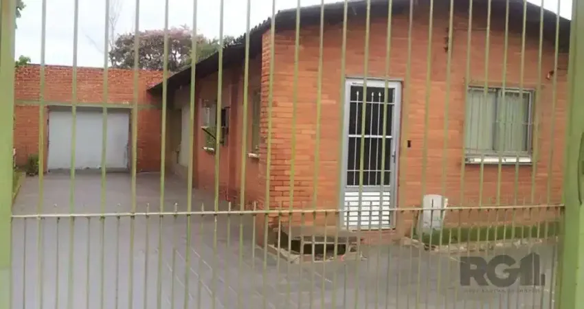 Casa com 3 quartos à venda na Avenida Bernardino Silveira de Amorim, --, Sarandi, Porto Alegre